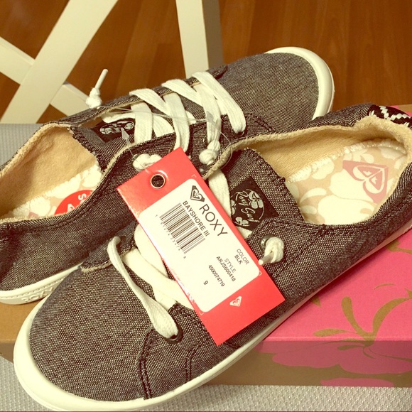 women's bayshore slip on shoe sneaker